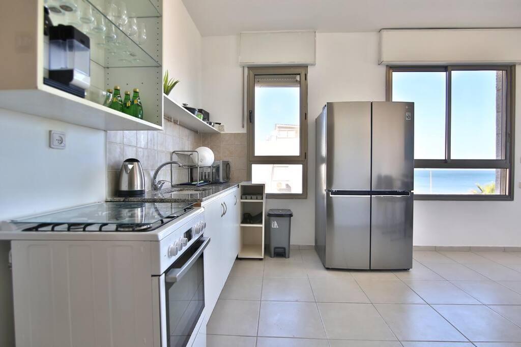 Breeze” Luxury Apartment” ハイファ エクステリア 写真